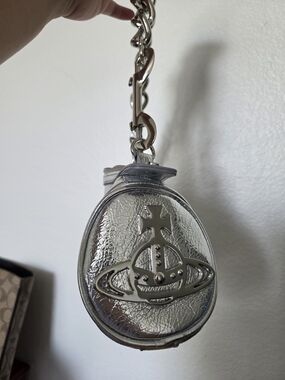Vivienne Westwood Metallic Silver Chain Shoulder Bag